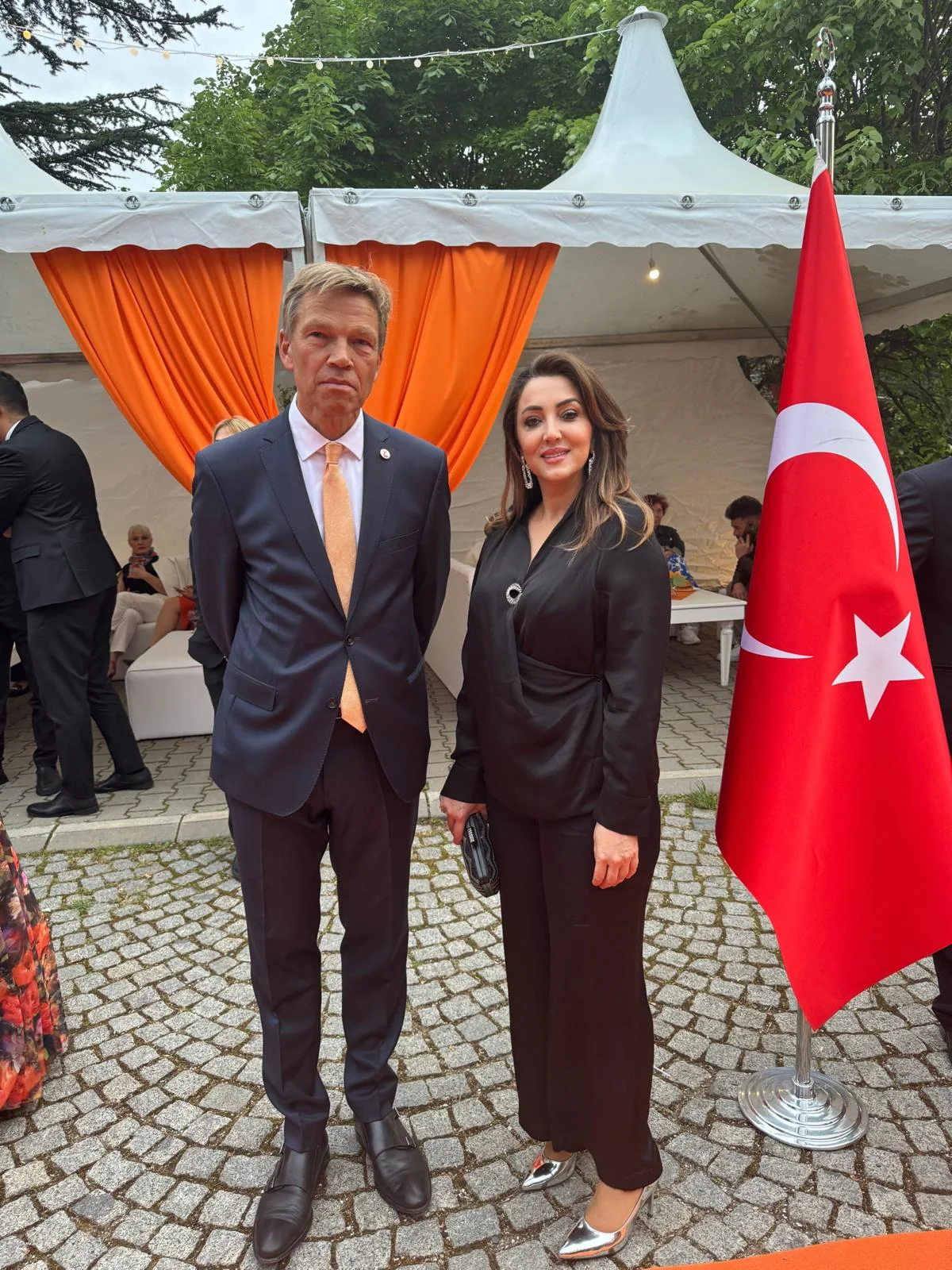 Uluskon Heyeti Hollanda ‘Kral Günü’ resepsiyonuna katıldı