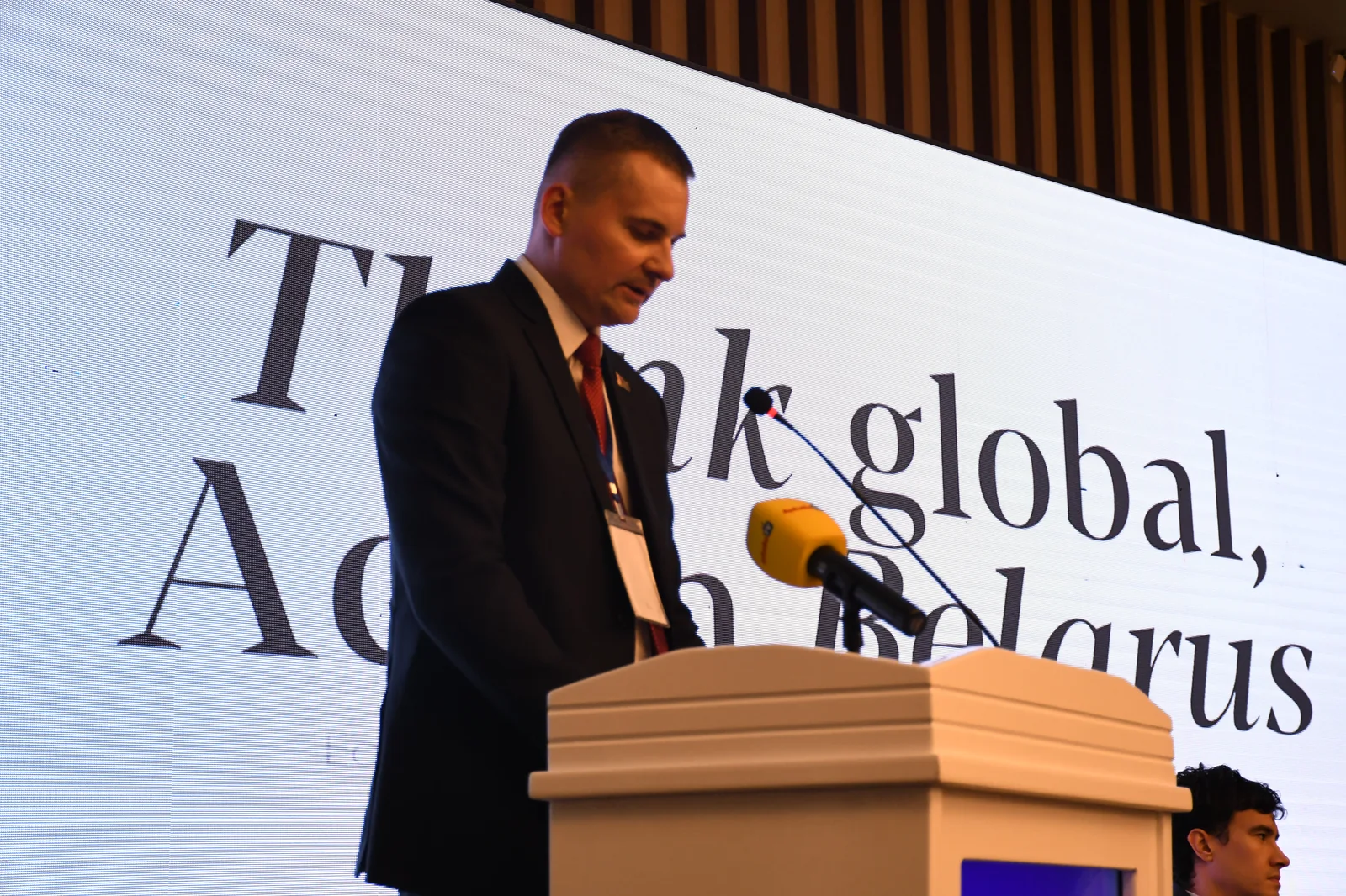 Belarus Ticaret Müşaviri Ruslan Kizelevich, Uluslararası Batı Karadeniz Ekonomik İş Birliği Zirvesi'nde Konuştu